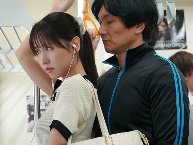 Cô vợ nhiệt tình dạy bạn thân của chồng cách nấu ăn và cái kết bị cậu ta đụ dính bầu