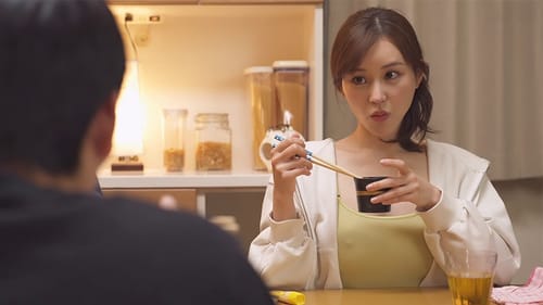 Chị đẹp xuống nước “chiều” em trai đang tuổi dậy thì Honoka Ashina